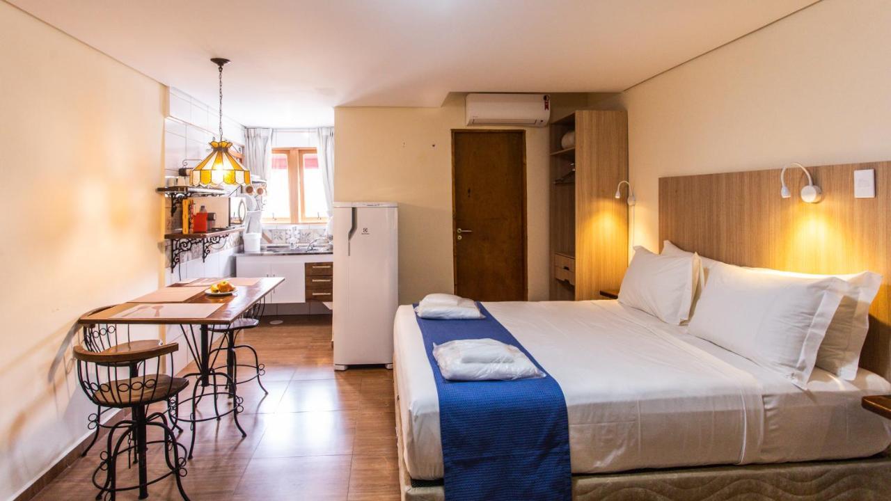 Hotel Chalet Monet - Granja Vianna Cotia  Kültér fotó